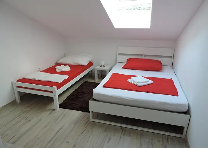 With Parking Space - 16898 Apartment *